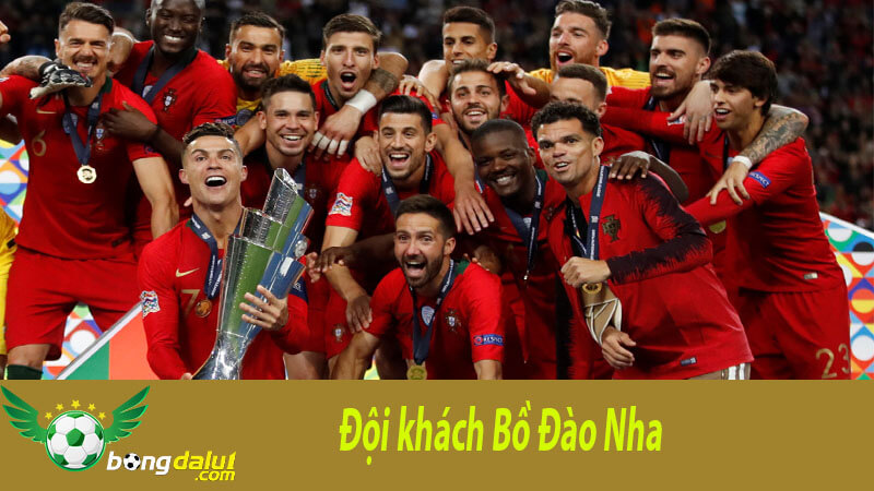 Đội khách Bồ Đào Nha